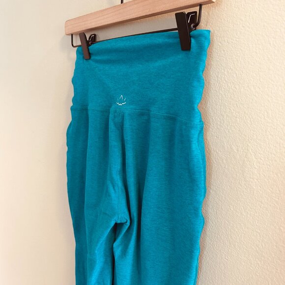 Beyond Yoga Spacedye Commuter Midi Leggings Size Medium Peacock Blue Heather Gym - Picture 10 of 14